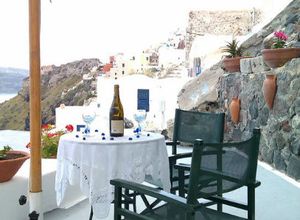 Detached House, Oia