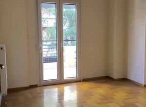 Apartment, Center