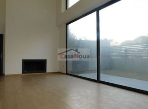 Maisonette, Nea Kifisia