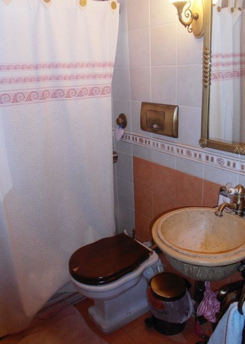 Photo 109137086