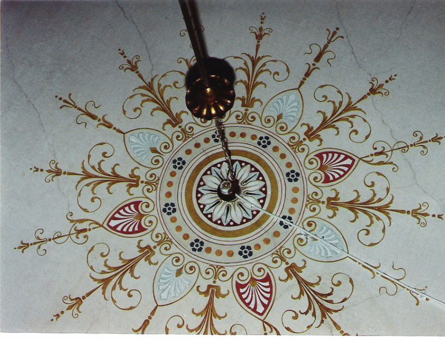 Photo 109800215