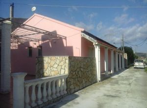 Μονοκατοικία προς πώληση Κορισσίοι (Κέρκυρα) 265 τ.μ. 11 Υπνοδωμάτια