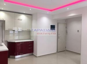 Studio Flat, Mpotsari