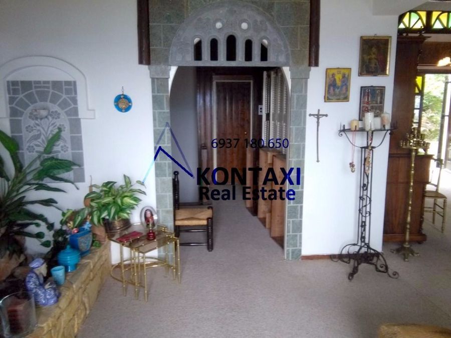 Photo 110607944