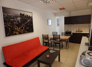 Studio Flat, Alsos Pagkratiou