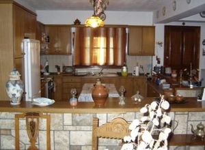 Μονοκατοικία προς πώληση Κέντρο (Μέγαρα) 160 τ.μ. 4 Υπνοδωμάτια