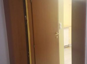 Studio Flat, Ano Poli