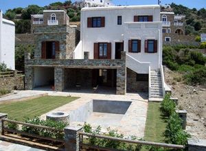 Μεζονέτα προς πώληση Άνδρος 219 τ.μ. 4 Υπνοδωμάτια Νεόδμητο