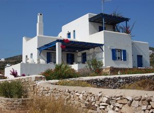 Μονοκατοικία προς πώληση Άγιος Γεώργιος (Αντίπαρος) 103 τ.μ. 3 Υπνοδωμάτια
