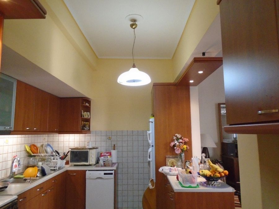 Photo 121375991