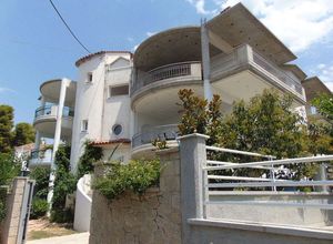 Μεζονέτα προς πώληση Αριά (Ναύπλιο) 600 τ.μ. 9 Υπνοδωμάτια Νεόδμητο