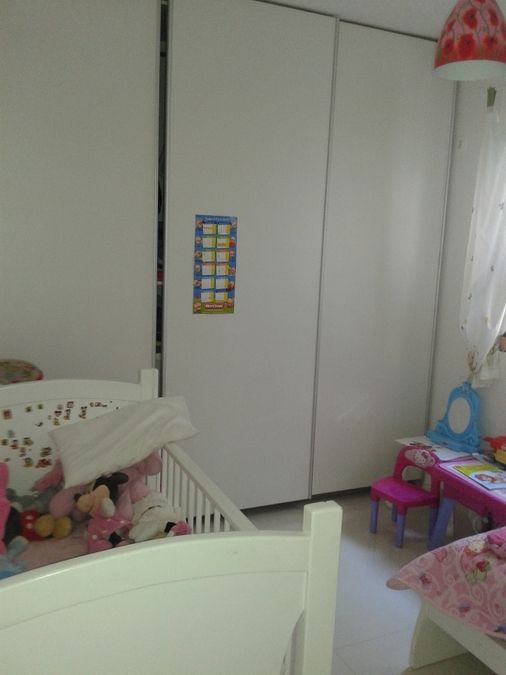 Photo 125842346