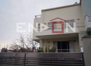 Maisonette, Center