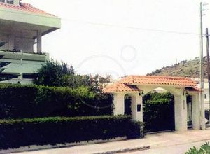 Μονοκατοικία προς πώληση Λαιμός (Βουλιαγμένη) 750 τ.μ. 7 Υπνοδωμάτια