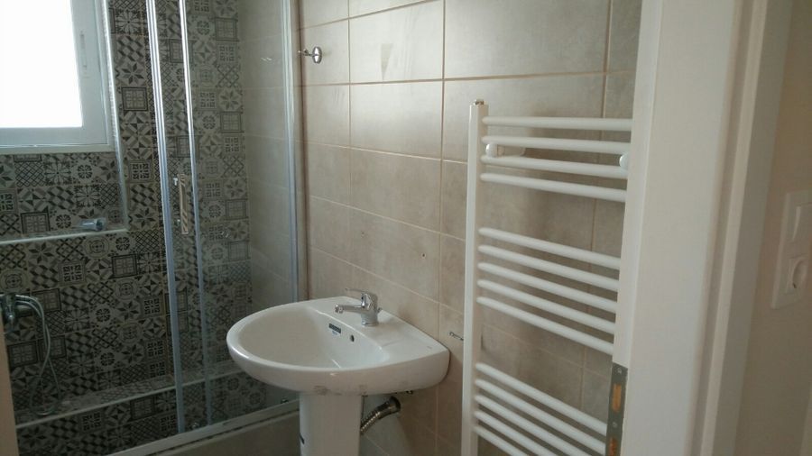 Photo 128711264