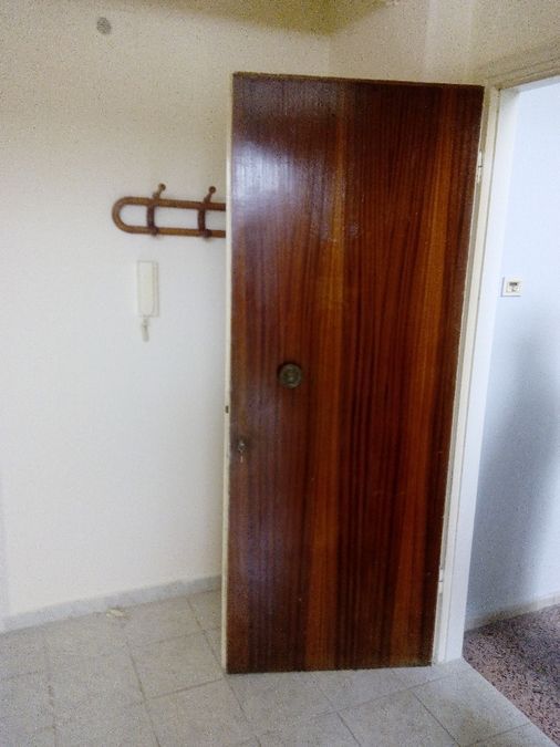 Photo 128713817