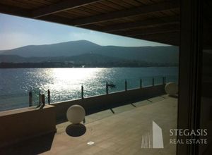 Διαμέρισμα προς πώληση Πόρτο Ράφτη (Μαρκόπουλο) 220 τ.μ. 3 Υπνοδωμάτια Νεόδμητο