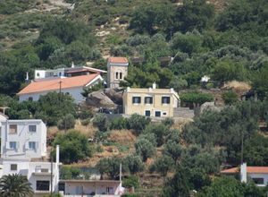 Μονοκατοικία προς πώληση Μεκουνίδα (Κάρυστος) 150 τ.μ. 2 Υπνοδωμάτια