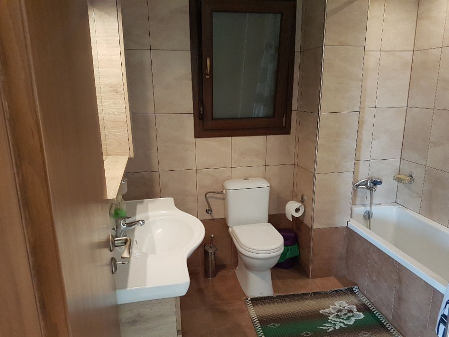 Photo 132630437