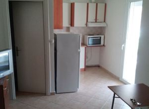 Studio/Γκαρσονιέρα προς πώληση Σταθμός (Λάρισα) 28 τ.μ.