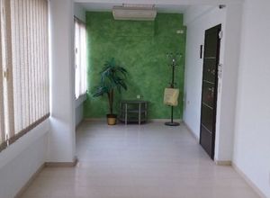 Apartment, Chanioporta