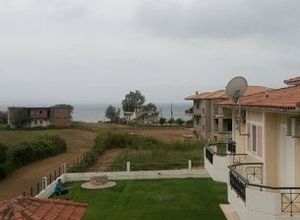 Μεζονέτα προς πώληση Μακύνεια (Αντίρριο) 87 τ.μ. 2 Υπνοδωμάτια Νεόδμητο