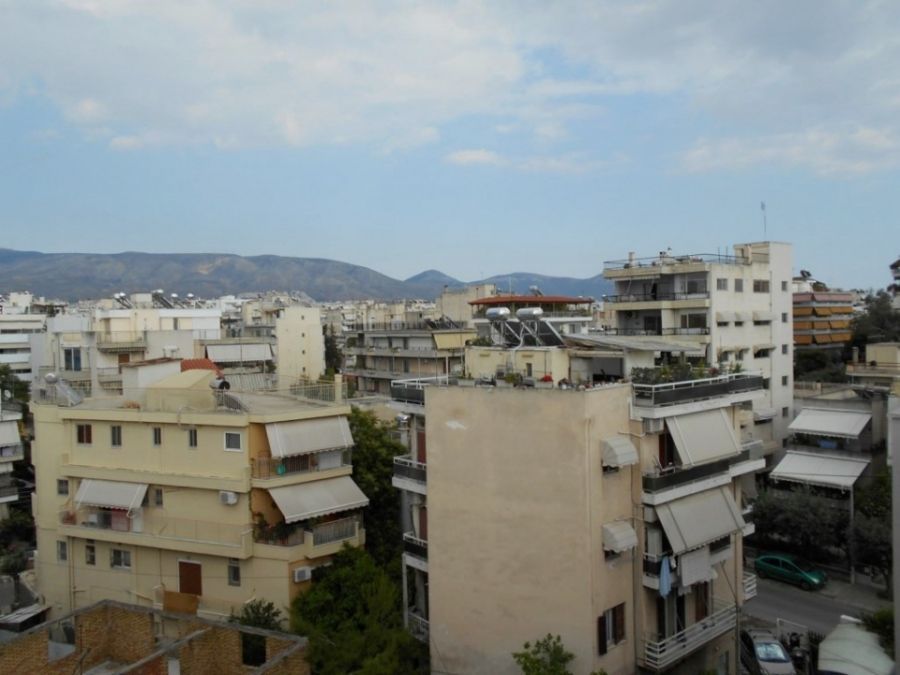 Photo 136229921