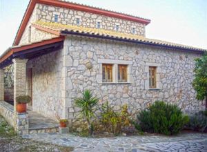 Detached House to rent Main town area 100 m<sup>2</sup> 1 Bedroom
