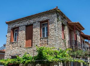 Μονοκατοικία προς πώληση Κοπανάκι (Αετού) 292 τ.μ. 3 Υπνοδωμάτια