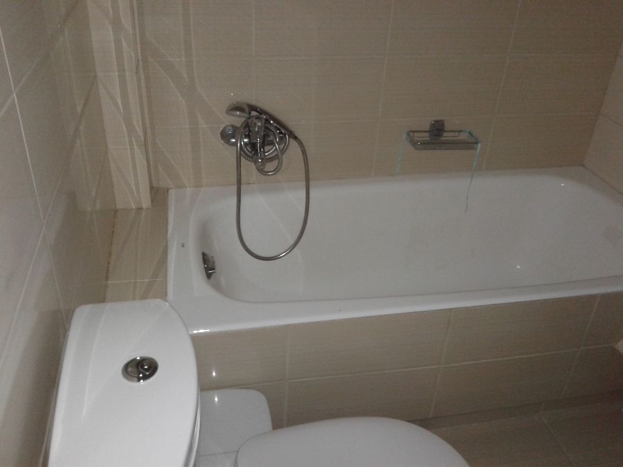 Photo 136844963