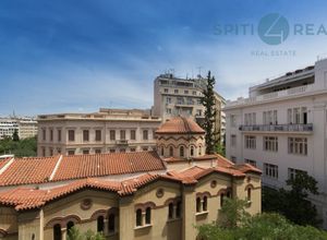 Studio/Γκαρσονιέρα προς πώληση Πλατεία Καρύτση (Κέντρο) 25 τ.μ. 1 Υπνοδωμάτιο