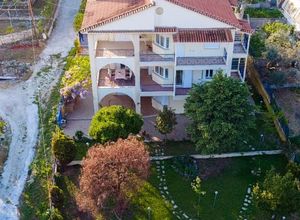 Μονοκατοικία προς πώληση Νέα Αγχίαλος 260 τ.μ. 6 Υπνοδωμάτια