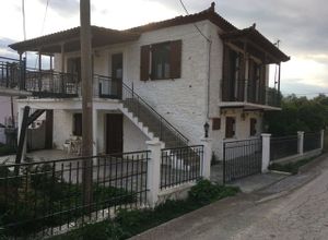 Μονοκατοικία προς πώληση Πλατάνα (Θεραπνή) 225 τ.μ. 3 Υπνοδωμάτια