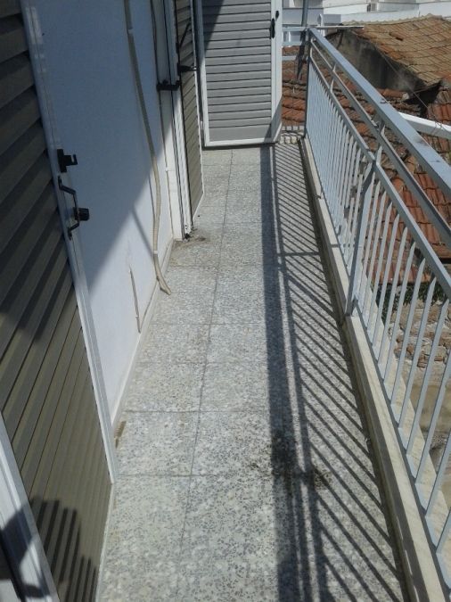 Photo 143887055