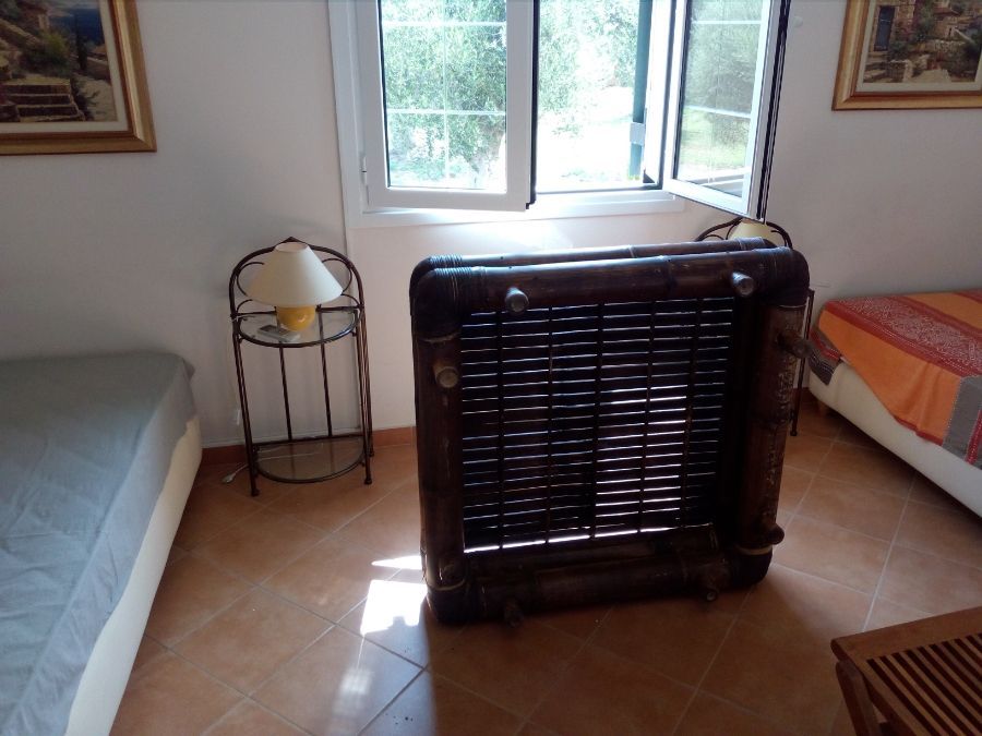 Photo 143981669