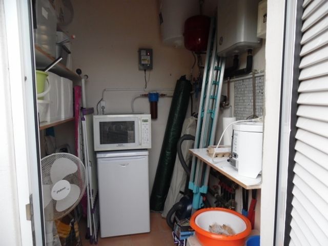 Photo 144034076
