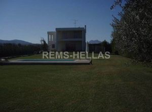 Μονοκατοικία προς πώληση Εξαμίλια (Κόρινθος) 300 τ.μ. 3 Υπνοδωμάτια