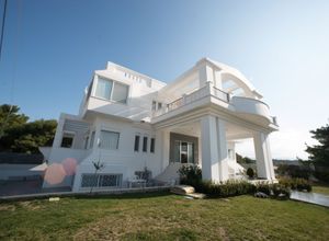 Βίλλα προς πώληση Λουτράκι (Λουτράκι-Περαχώρα) 730 τ.μ. 5 Υπνοδωμάτια Νεόδμητο