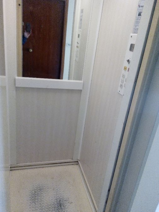Photo 145615655