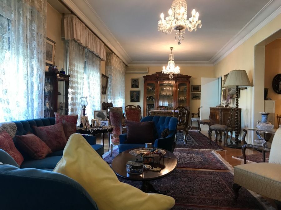 Photo 146050340