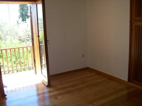 Photo 1523270