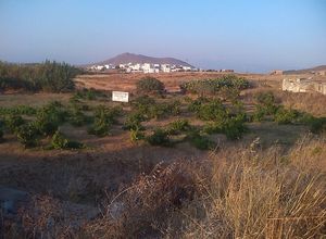 Plot Paros