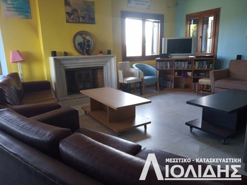 Rent, Detached house, 280m² Thermaikos, Peraia 8947555 Spitogatos