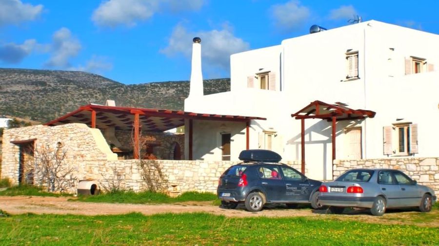 House Agkairia