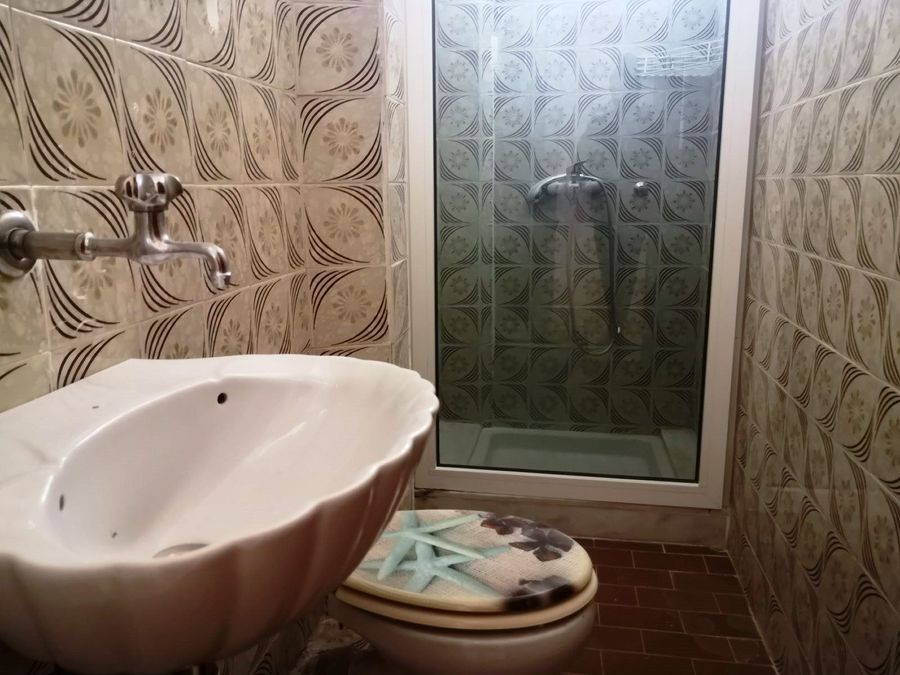 Photo 220435664