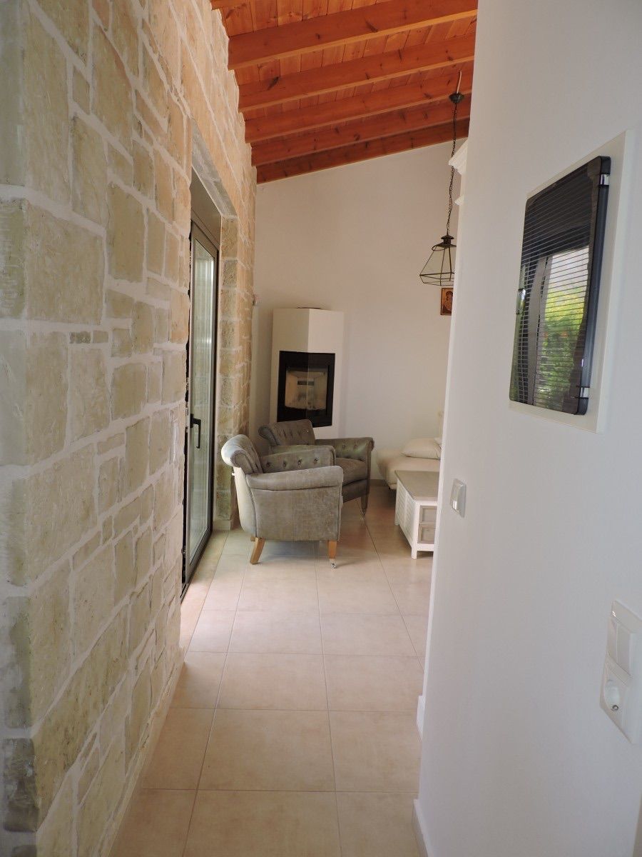 Villa for sale Loutra (Arkadi) Crete