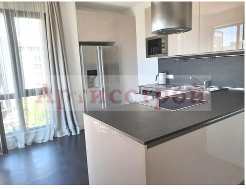 Снимка 242089664