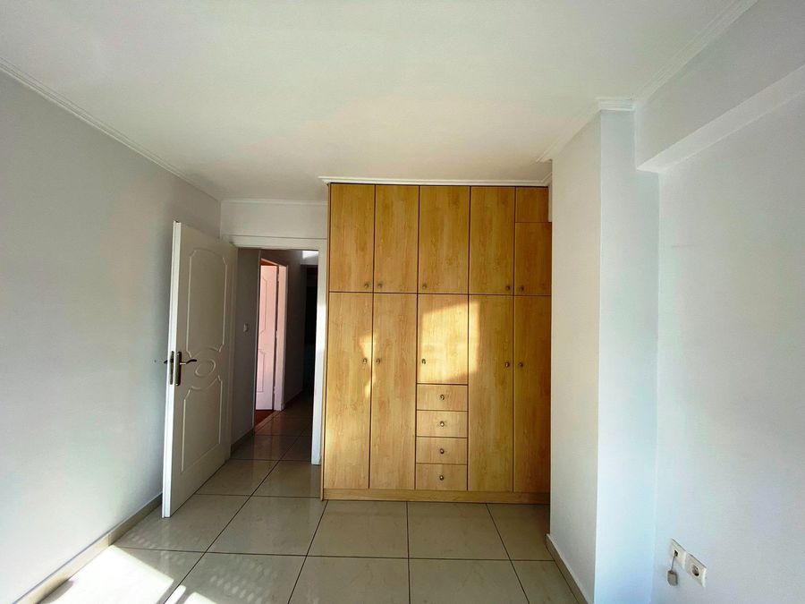 Photo 243493271