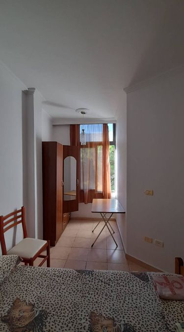 Photo 245242784
