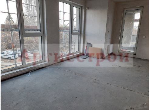 Photo 246136190